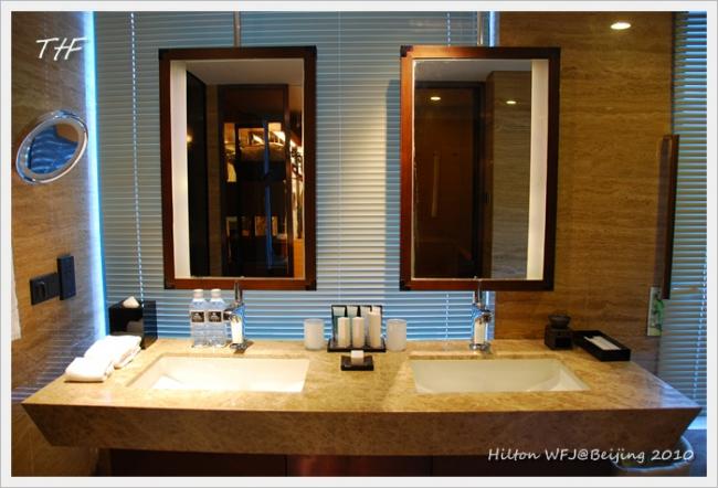 Hilton100.JPG